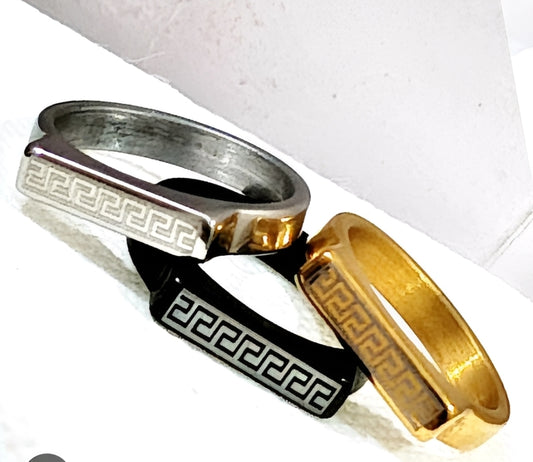 Signet ring